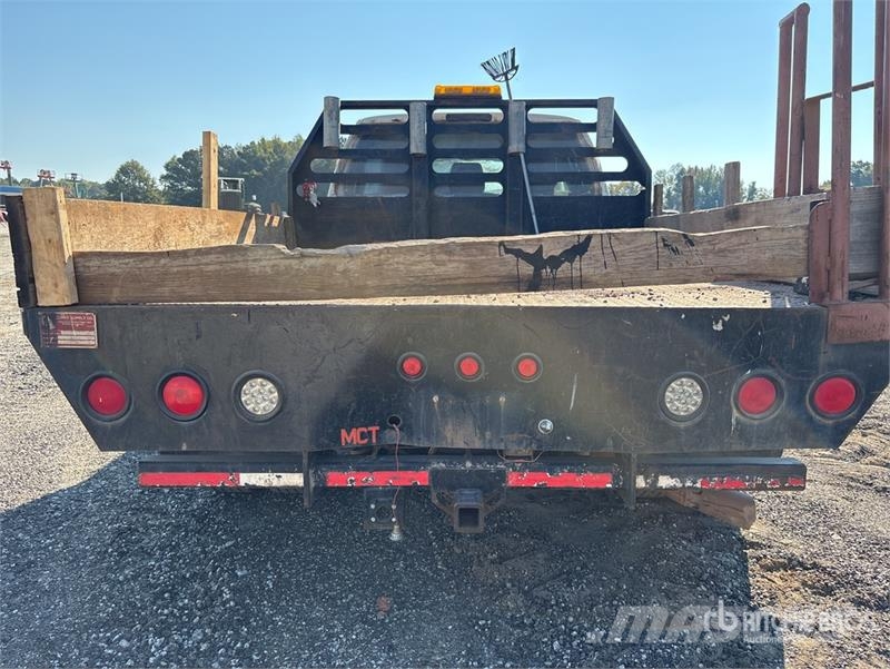 Ford F-350 Tovornjaki s kesonom/platojem