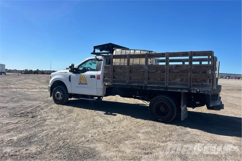 Ford F-350 Platformas/izkraušana no sāniem