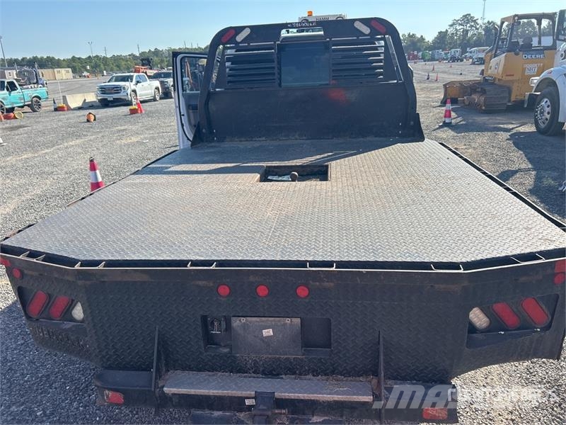 Ford F-350 Tovornjaki s kesonom/platojem