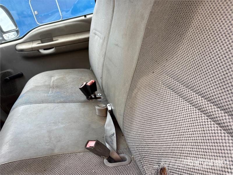 Ford F-350 Truck mounted platforms