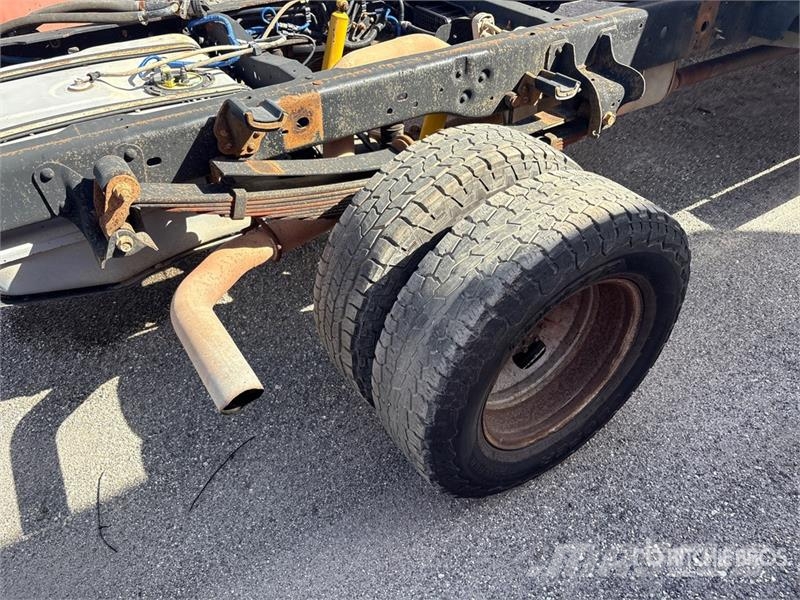 Ford F-350 Kabiny i wnętrze