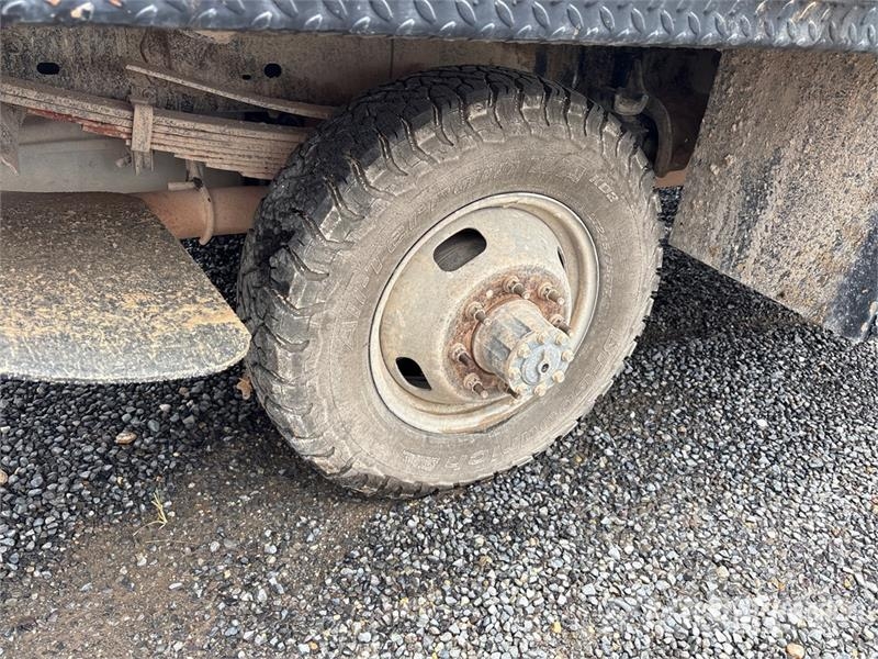 Ford F-350 Camiões estrado/caixa aberta