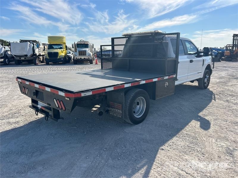 Ford F-350 Plošinové nákladné automobily/nákladné automobily so sklápacími bočnicami