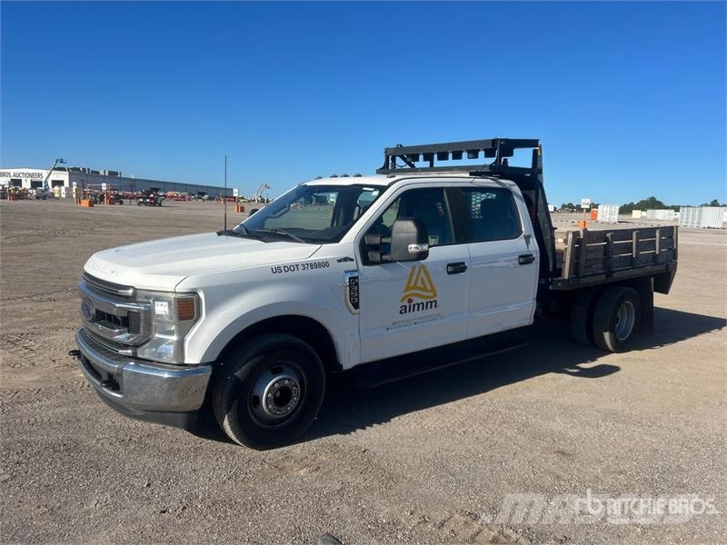 Ford F-350 Platformas/izkraušana no sāniem