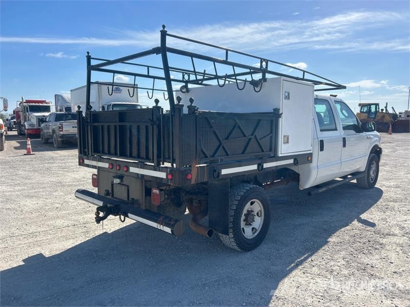 Ford F-350 Camiones de cama baja