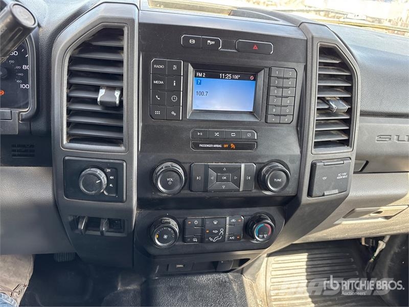 Ford F-350 Kamioni sa otvorenim sandukom
