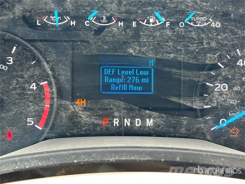 Ford F-350 플랫베드/드롭사이드 트럭