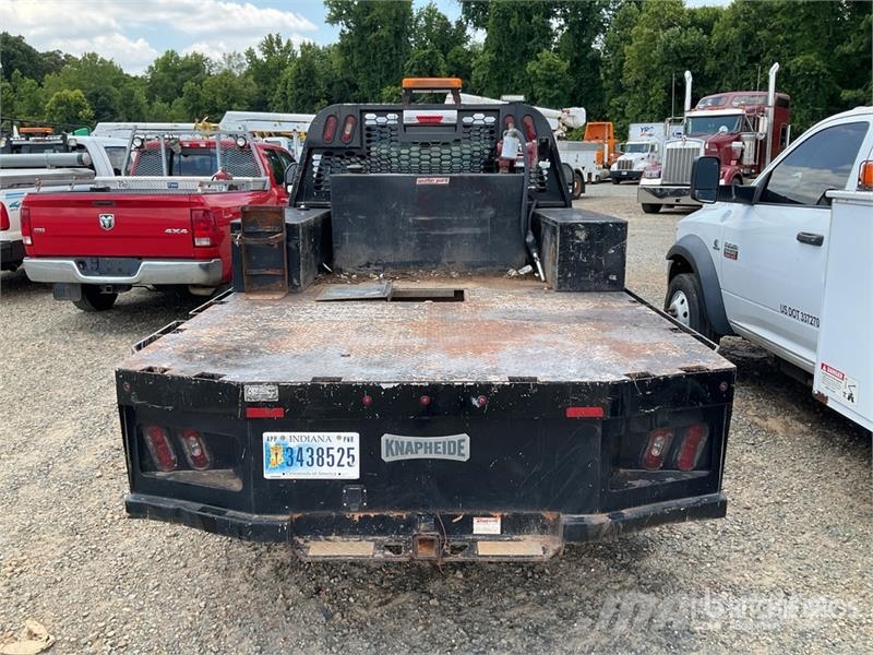 Ford F-350 Flatbed / Dropside trucks
