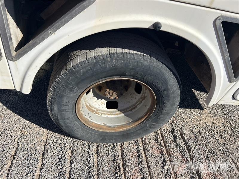 Ford F-350 Plataformas aéreas montadas em caminhão
