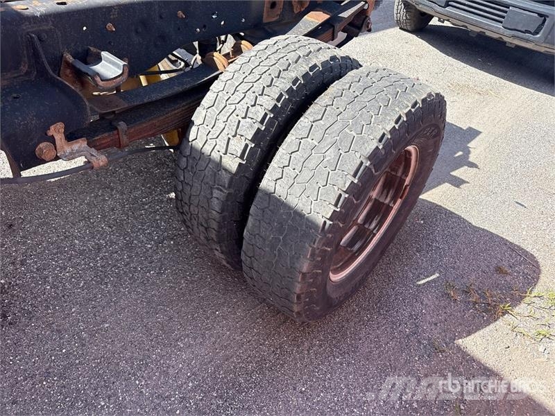 Ford F-350 Kabiny i wnętrze