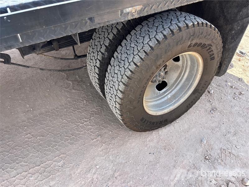 Ford F-350 Kamioni sa otvorenim sandukom