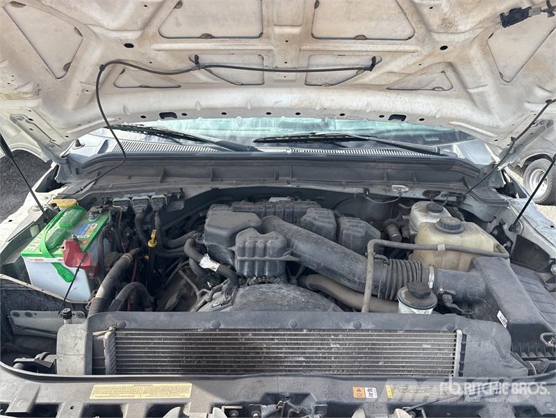 Ford F-350 Ohjaamot ja sisustat
