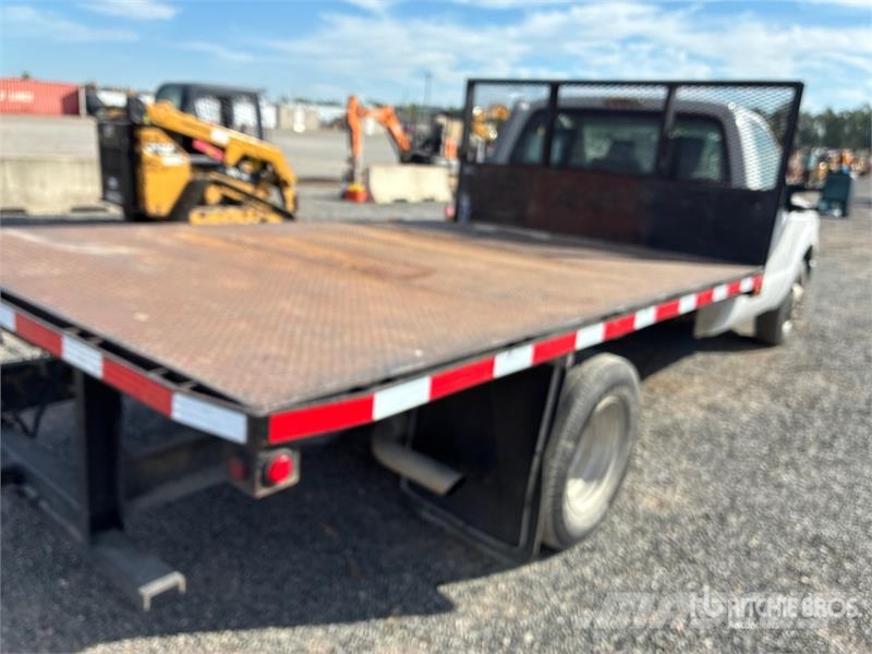 Ford F-350 Flatbed / Dropside trucks