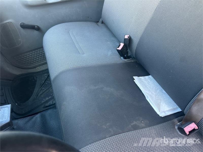 Ford F-350 Camiones de cama baja