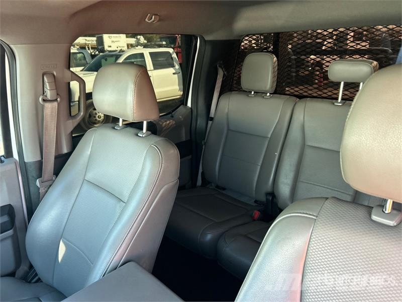 Ford F-350 Lava-kuorma-autot