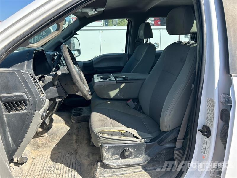 Ford F-350 Lava-kuorma-autot