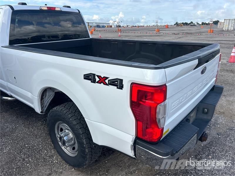 Ford F-350 Egyéb