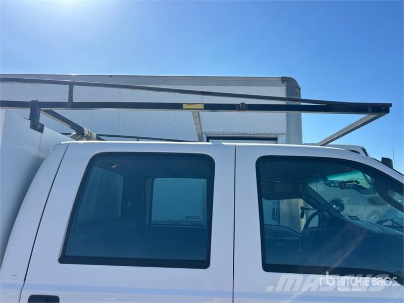 Ford F-350 Camiones de cama baja