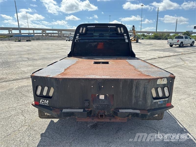 Ford F-350 平ボディー