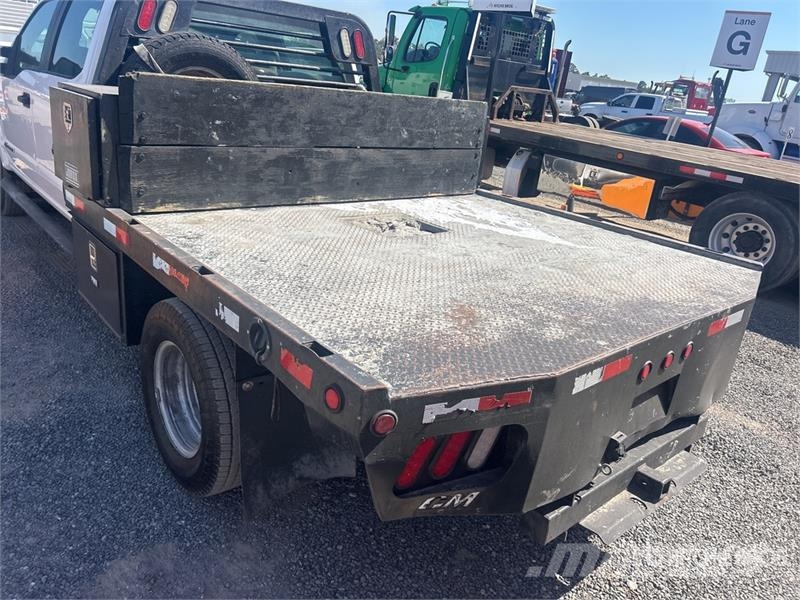 Ford F-350 Tovornjaki s kesonom/platojem