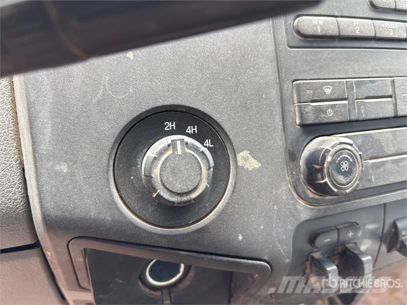 Ford F-350 Camiões estrado/caixa aberta