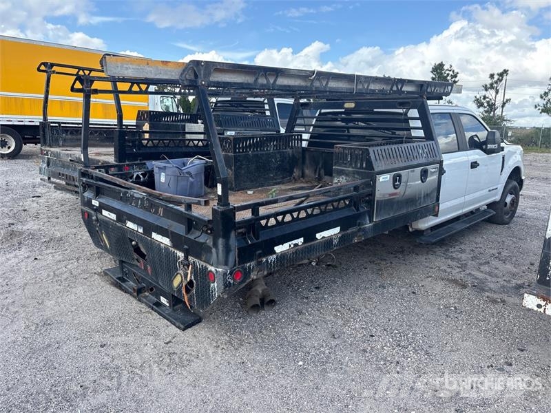 Ford F-350 Camiones de cama baja