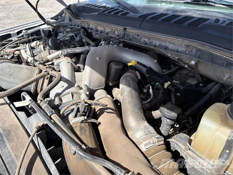 Ford F-350 Kamioni sa otvorenim sandukom