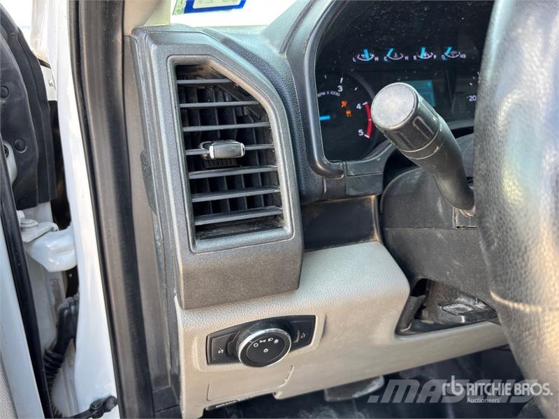 Ford F-350 Kamioni sa otvorenim sandukom