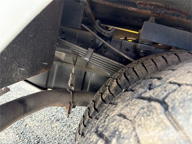 Ford F-350 Truck mounted platforms