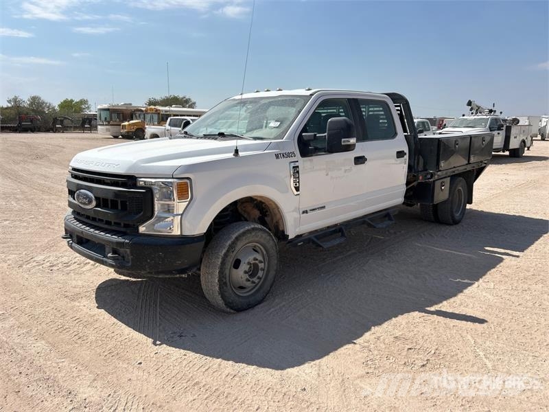 Ford F-350 플랫베드/드롭사이드 트럭