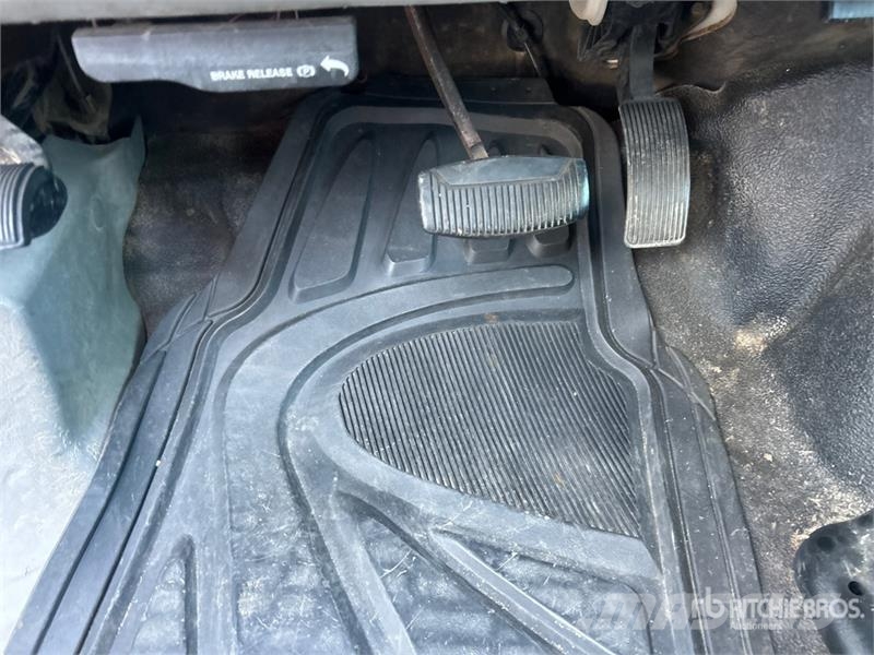 Ford F-350 Camiones de cama baja