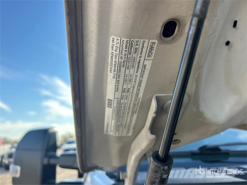 Ford F-350 Lava-kuorma-autot