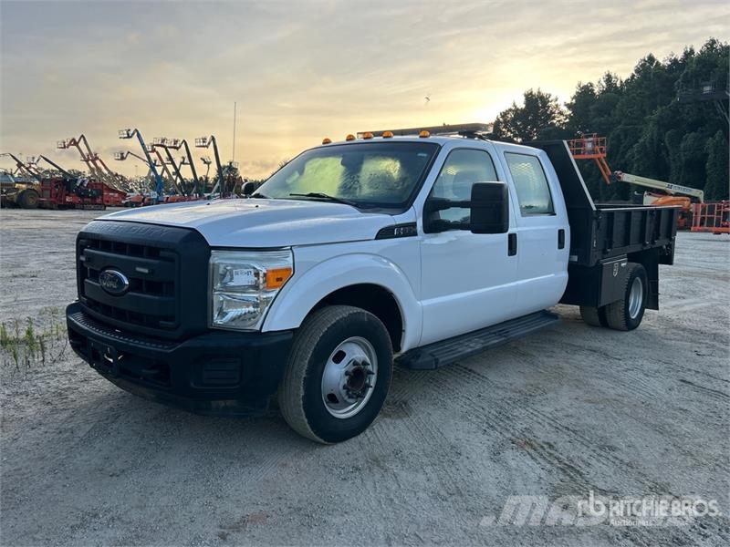 Ford F-350 Flatbed / Dropside trucks