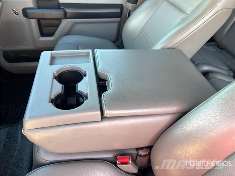 Ford F-350 ピックアップ／ドロップサイド