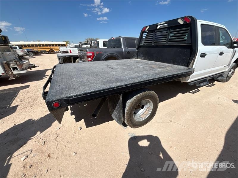 Ford F-350 Kamioni sa otvorenim sandukom