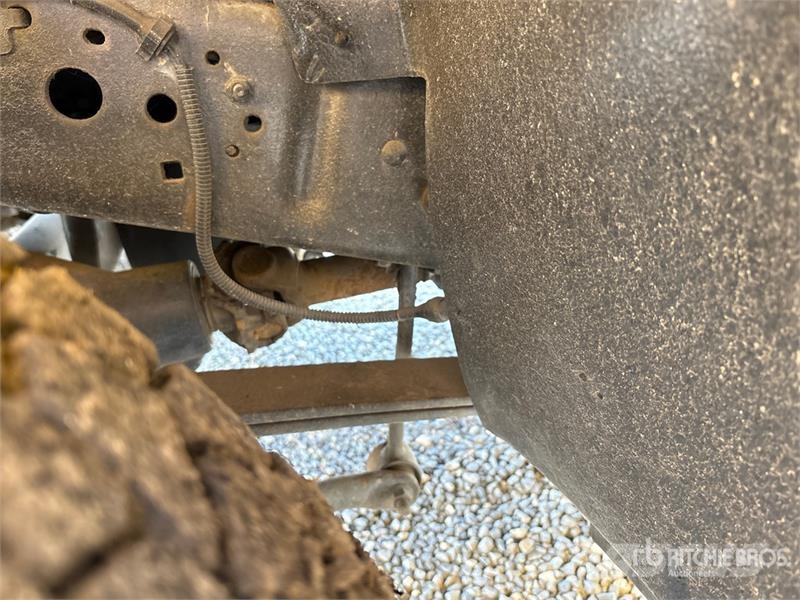 Ford F-350 Truck mounted platforms