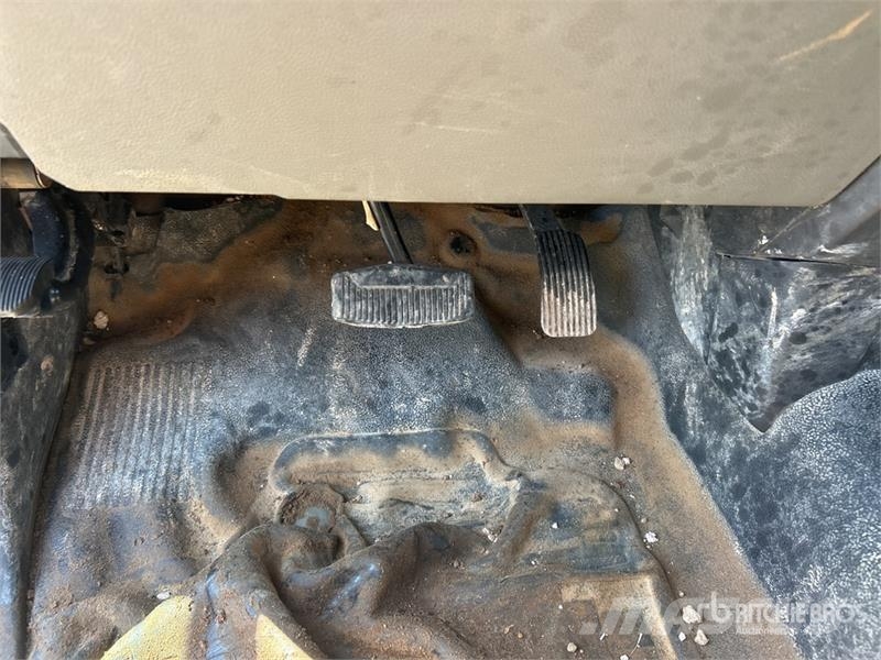 Ford F-350 4x2 Crew Cab Utility Truck Pickup/Sideaflæsning