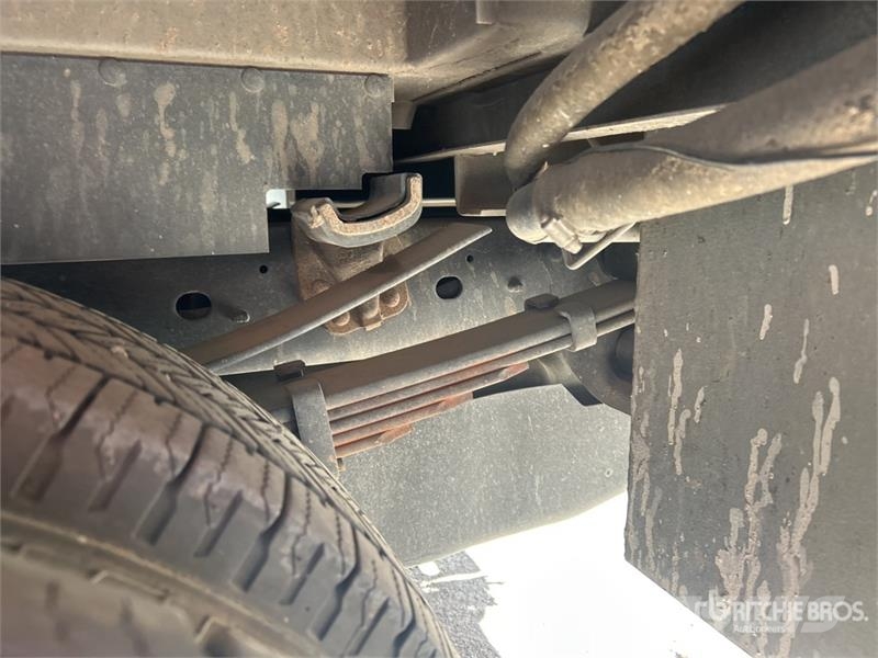 Ford F-350 4x2 Crew Cab Utility Truck Пікапи / Бічне розвантаження