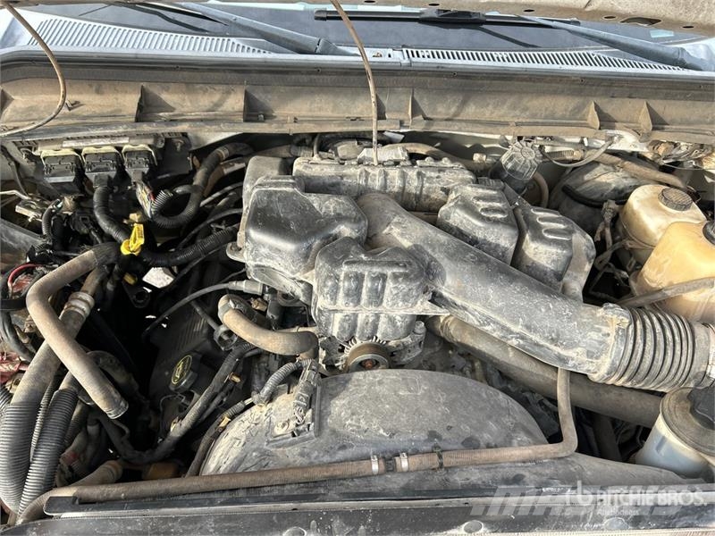 Ford F-350 4x2 Extended Cab Utility Truck (Inoperable) Caja abierta/laterales abatibles