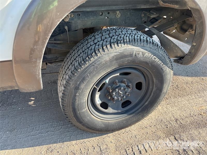 Ford F-350 4x4 Crew Cab Pickup Άλλα Vans