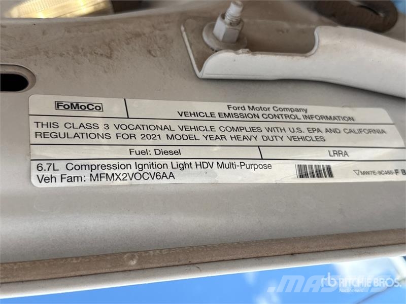 Ford F-350 4x4 Crew Cab Pickup Citi