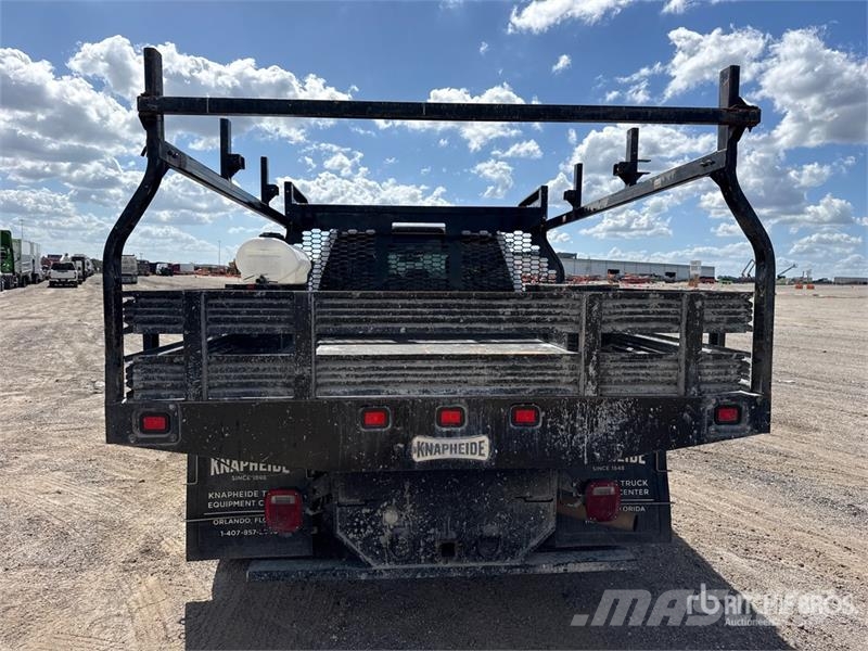 Ford F-350 4x4 Crew Cab Pickup Citi