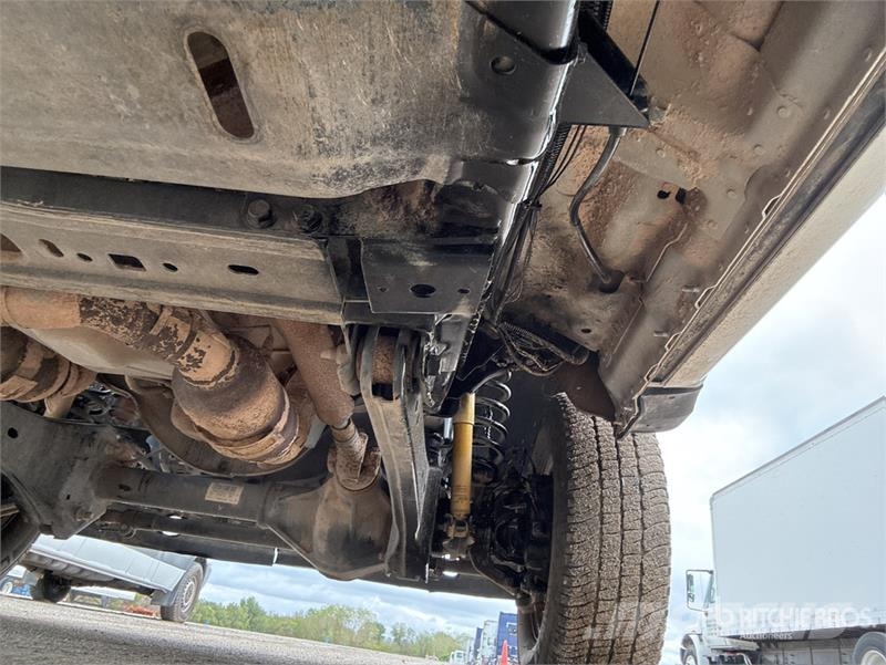 Ford F-350 4x4 Extended Cab Service Truck Komunalna vozila