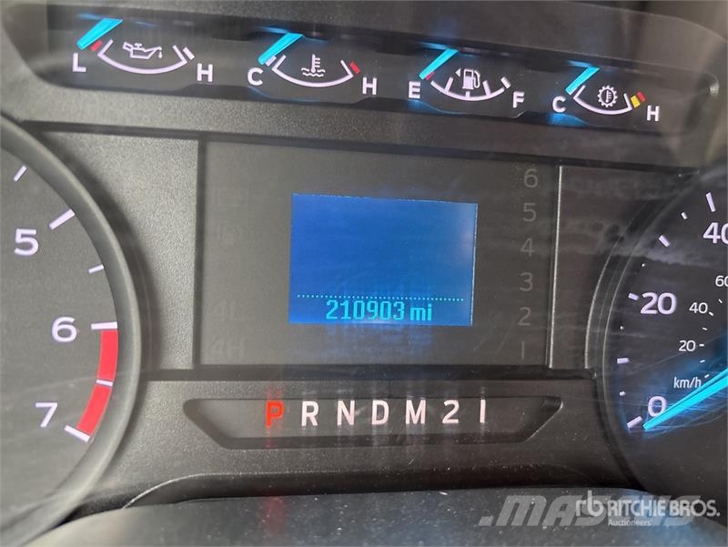 Ford F-350 4x4 Extended Cab Service Truck Komunalna vozila
