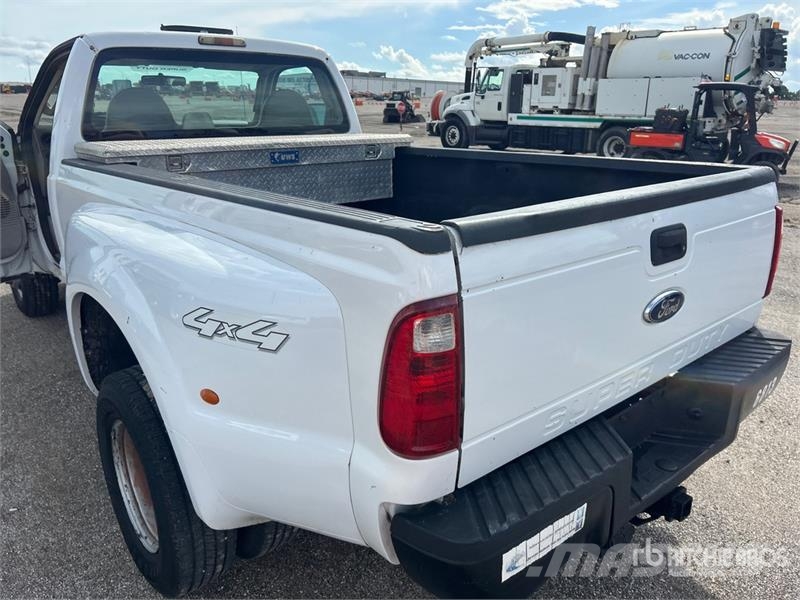Ford F-350 4x4 Pickup Andere Transporter