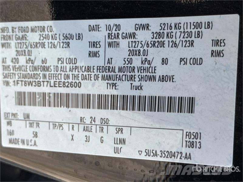 Ford F-350 Lariat 4x4 Crew Cab Pickup 其他