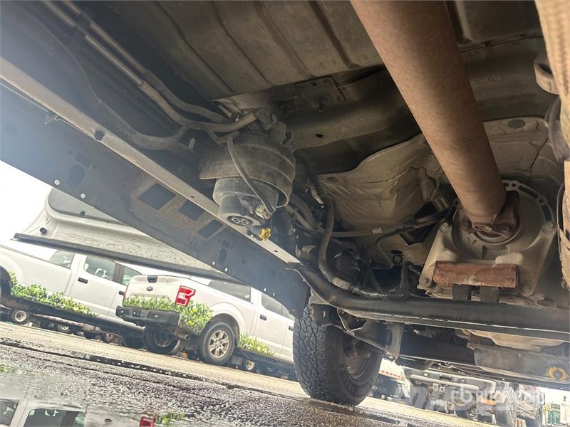 Ford F-350 XL 4x2 Crew Cab Pickup Other