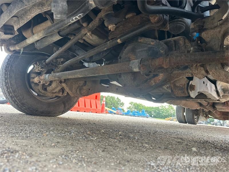 Ford F-350 XL 4x4 Crew Cab Utility Truck (Inoperable) ピックアップ/ドロップサイド