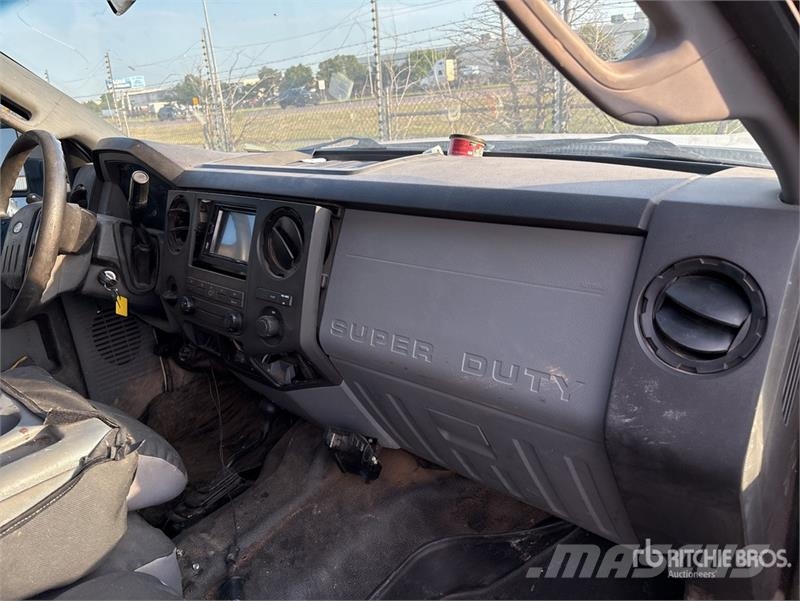 Ford F-350 XL 4x4 Extended Cab Service Truck Kommunalt / generelt kjøretøy