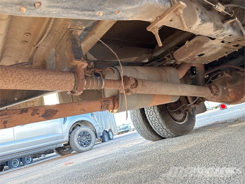 Ford F-350 XL 4x4 Extended Cab Service Truck Kommunalt / generelt kjøretøy
